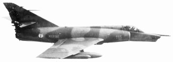 Le 15 avril, l'Étendard IV PM numéro 115 est touché par un missile sol/air au cours d'une mission de Reconnaissance sur Gorazde. Le pilote, le CC Clary (commandant de la 16.F), ramène l'avion à bord, fortement endommagé. (MN)