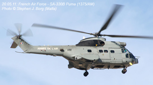 Le 20 mai, le SA.330 Puma (1/67 Pyrénées) en provenance du Charles de Gaulle (AM/ 1375) atterrit sur l'aéroport internationale de Malte. (©Stephen J Borg)